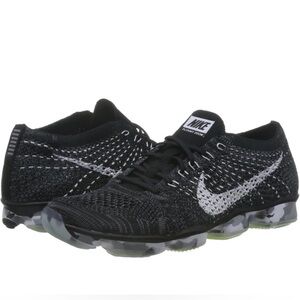 Nike Flyknit Zoom Grey Running Sneakers Women’s Size 10.5